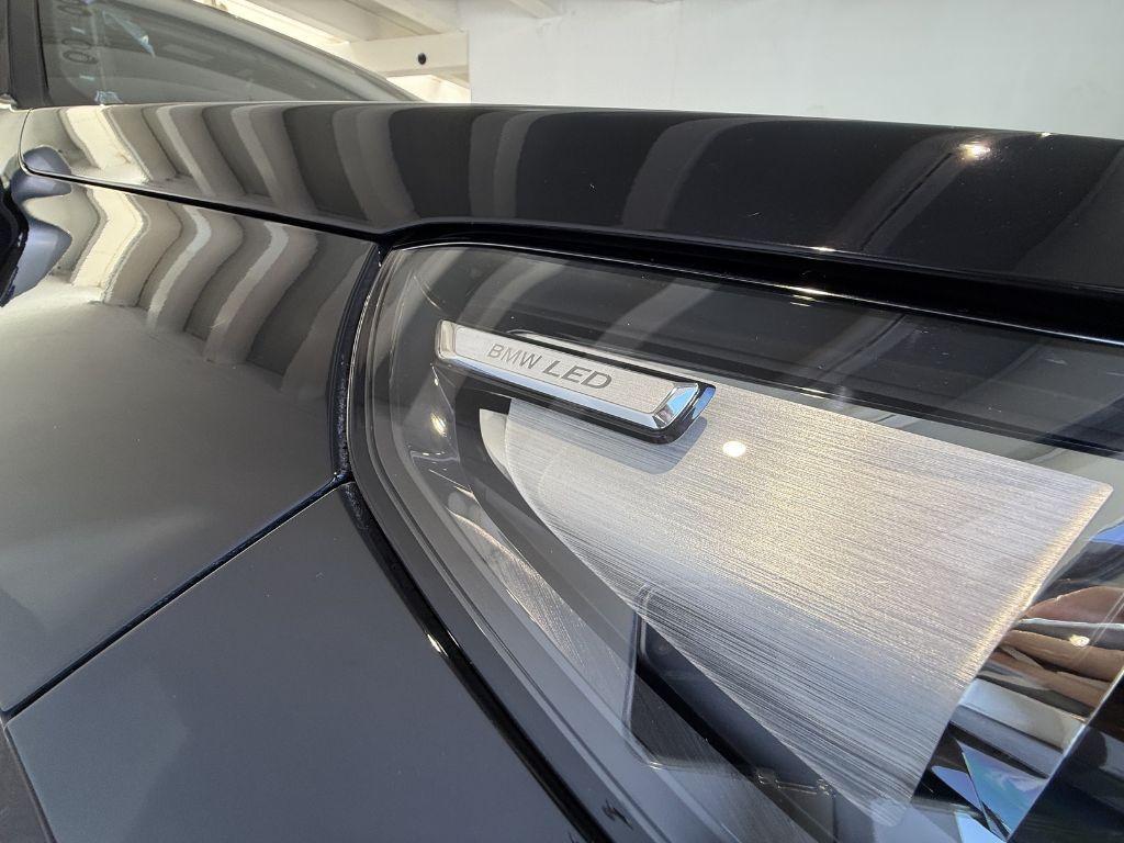 BMW - iX1 - xDrive 20 xLine