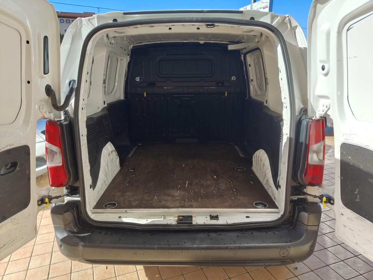 Citroen Berlingo BlueHDi 75 Van M Control