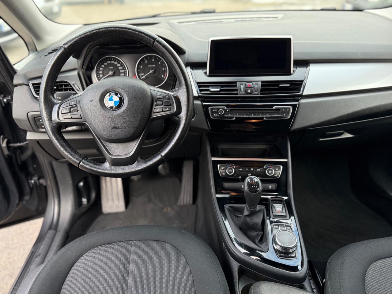 Bmw 2er Active Tourer 218d xDrive Luxury 4X4