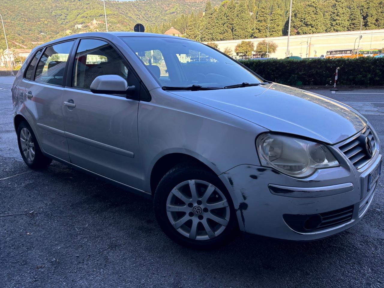 Volkswagen Polo 1.4/75CV 16V 5p. Sportline