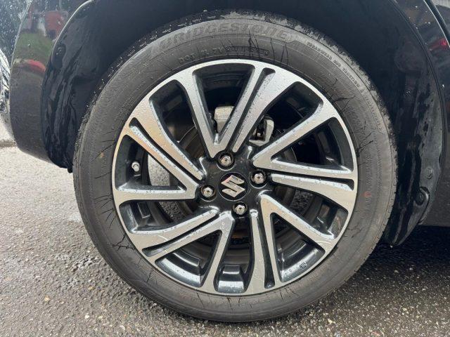 SUZUKI Swift 1.2 Hybrid Top