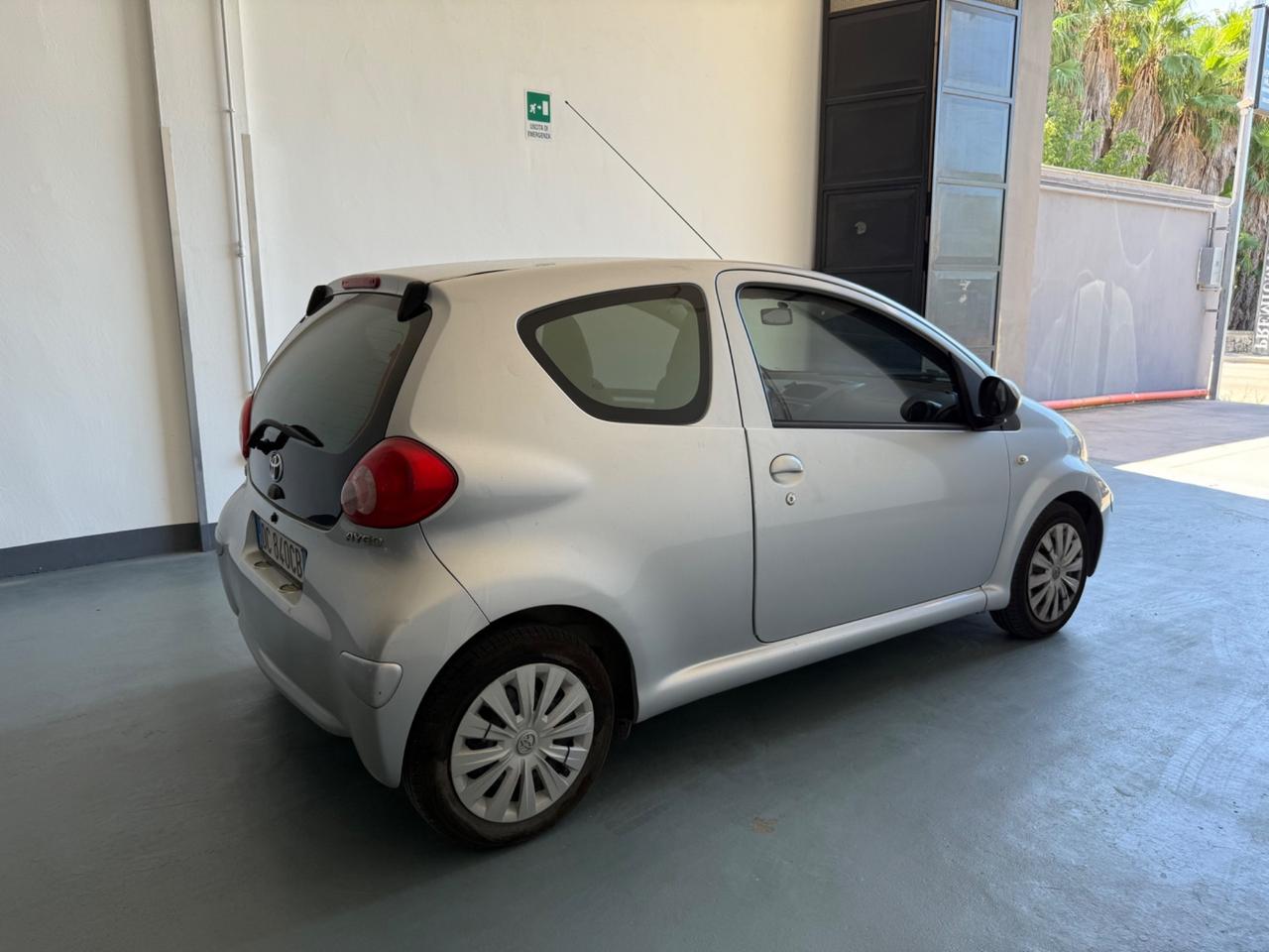 Toyota Aygo 1.0 12V VVT-i 3 porte