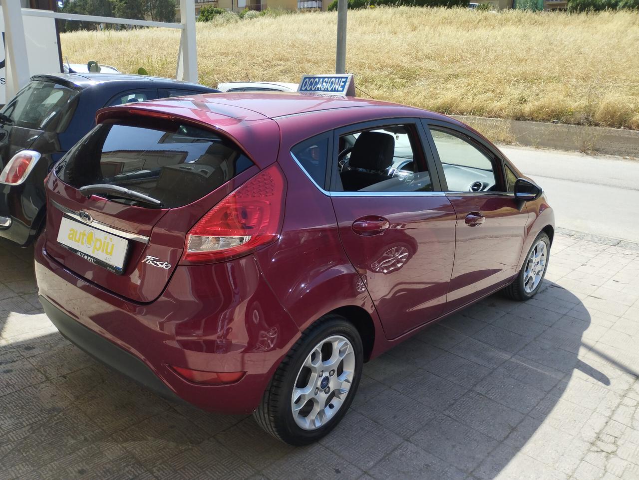 Ford Fiesta 1.6 TDCi 95 CV 5p. Titanium