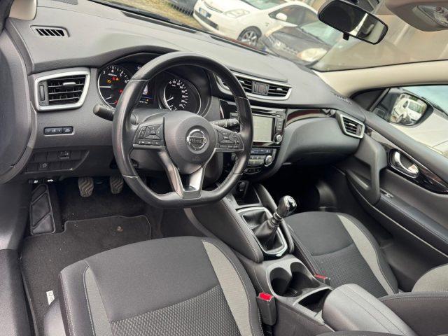NISSAN Qashqai 1.3 DIG-T 140 CV Business