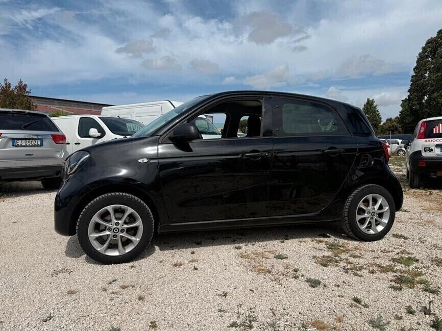Smart ForFour 70 1.0 Passion