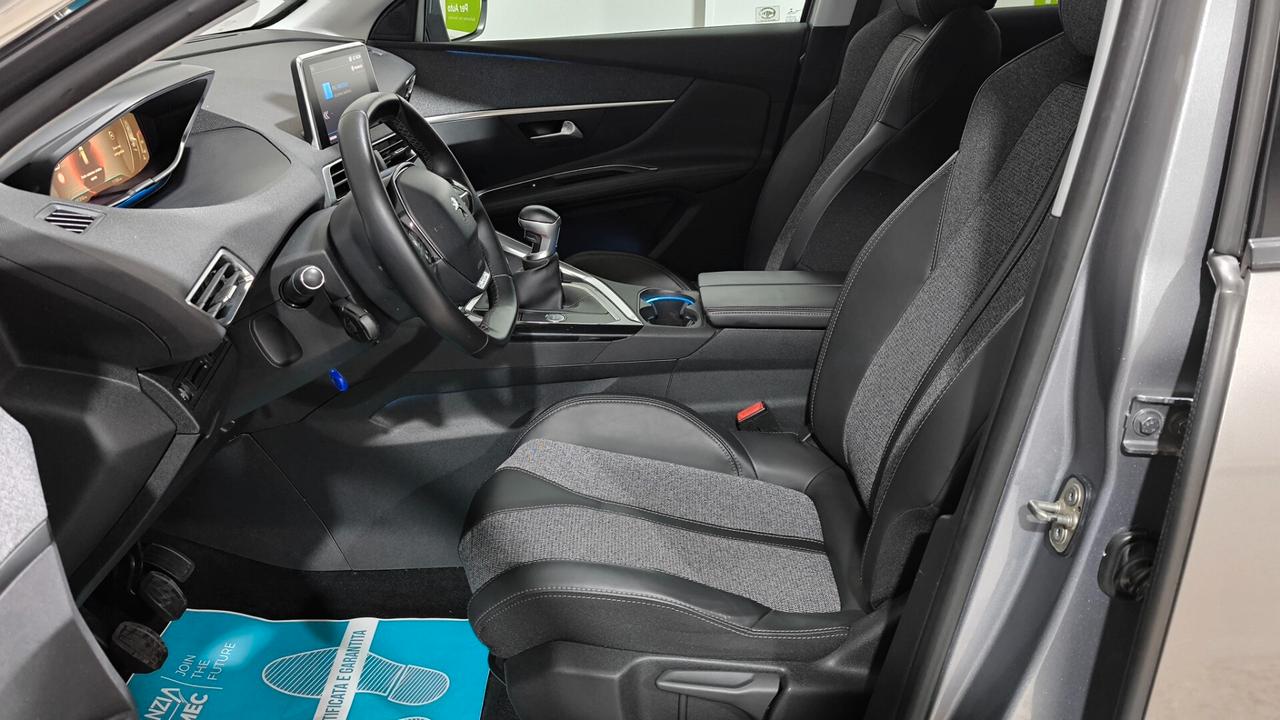 Peugeot 3008 BlueHDi 120 S&S Allure