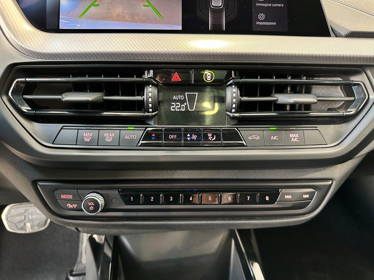 BMW 118 d Msport Auto - Tetto - Camera - Carplay - Live Cockpit-IVA
