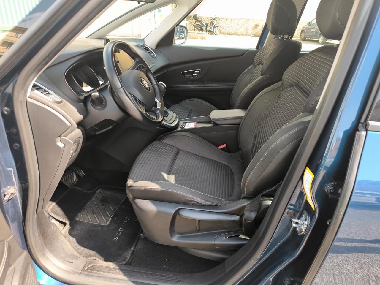 Renault Scenic 1.5 dci 110 CV Energy Intens Neopatentati