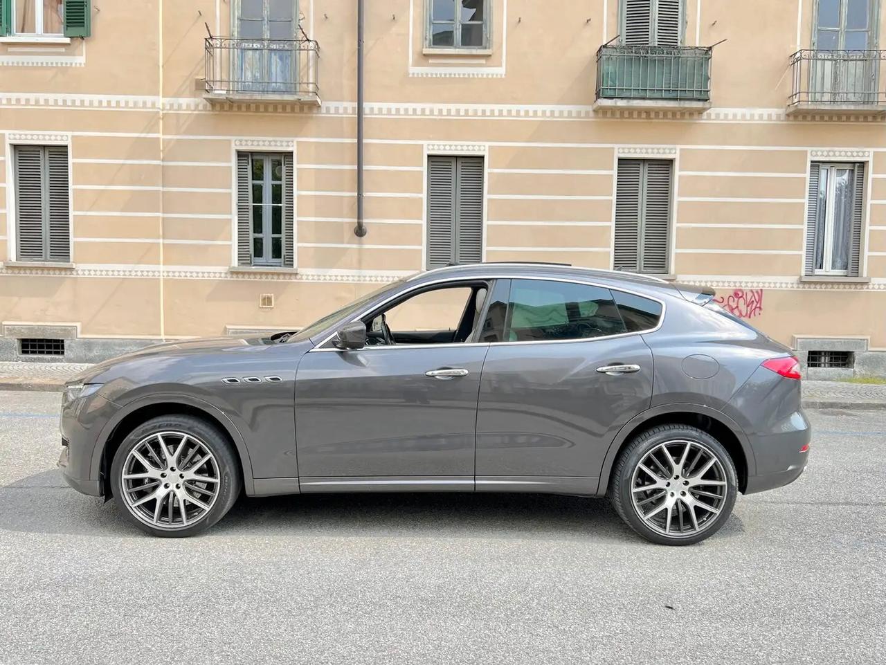Maserati Levante V6 430 CV S AWD Granlusso