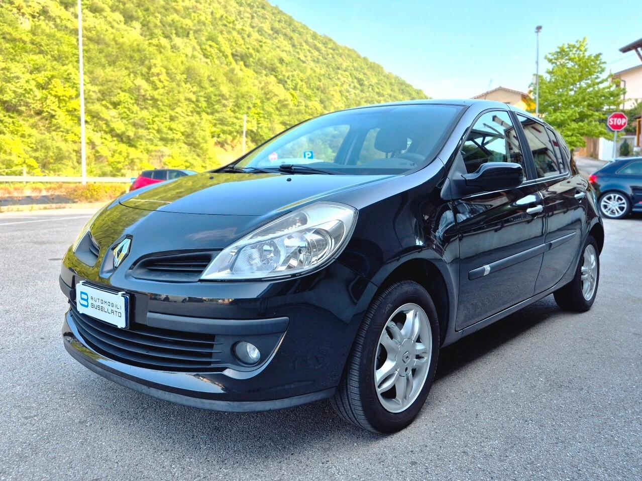 Renault Clio Storia 1.2 5 porte Confort