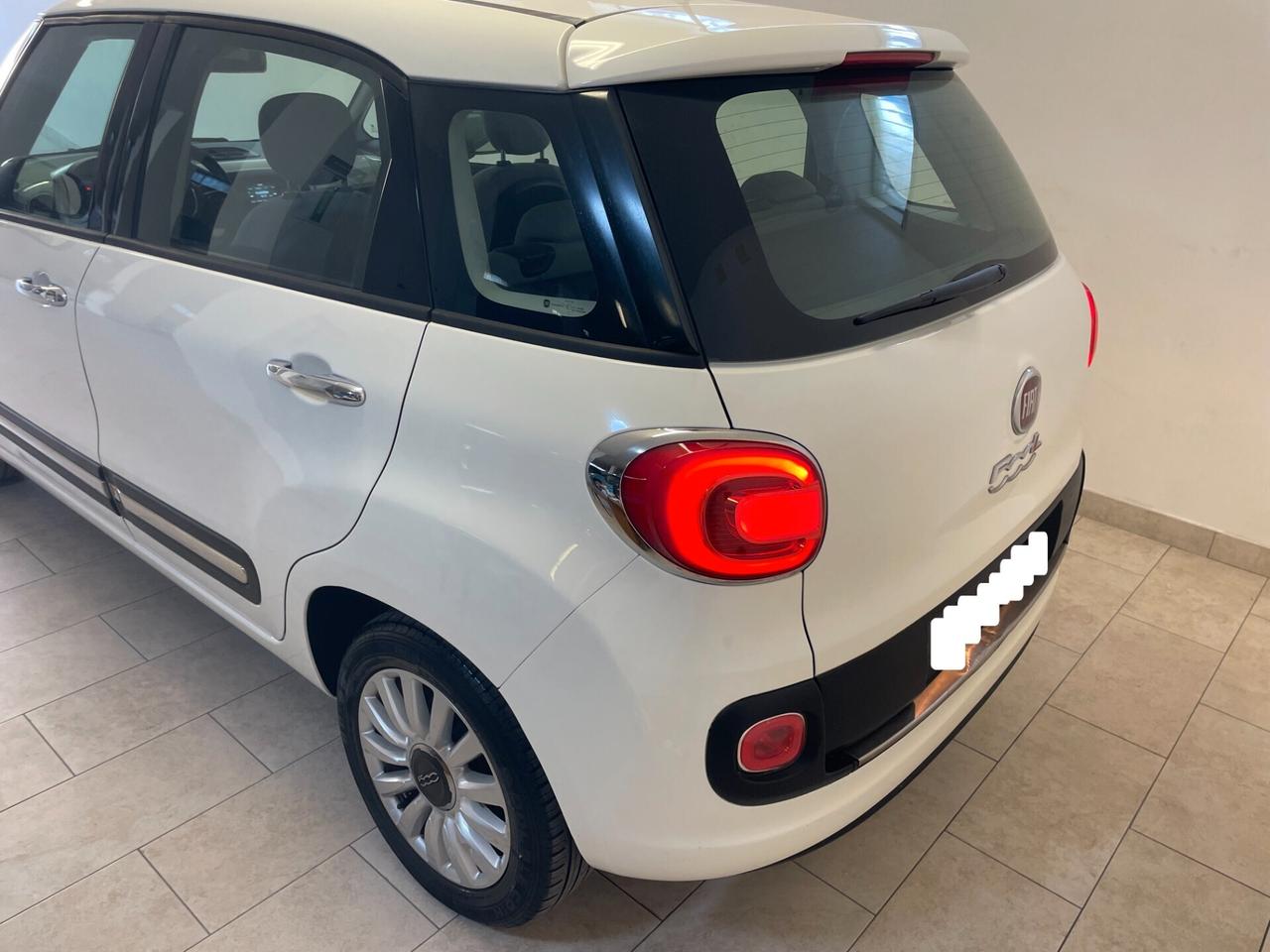Fiat 500L 1.6 120 CV MJT Lounge FULL 136.000 KM! TAGLIANDATA NEOPATENTATI