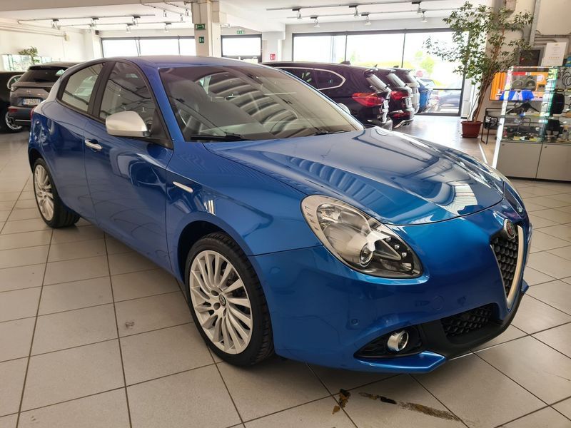 Alfa Romeo Giulietta 1.6 JTDm 120 CV!PARK ASSIST!FENDI!