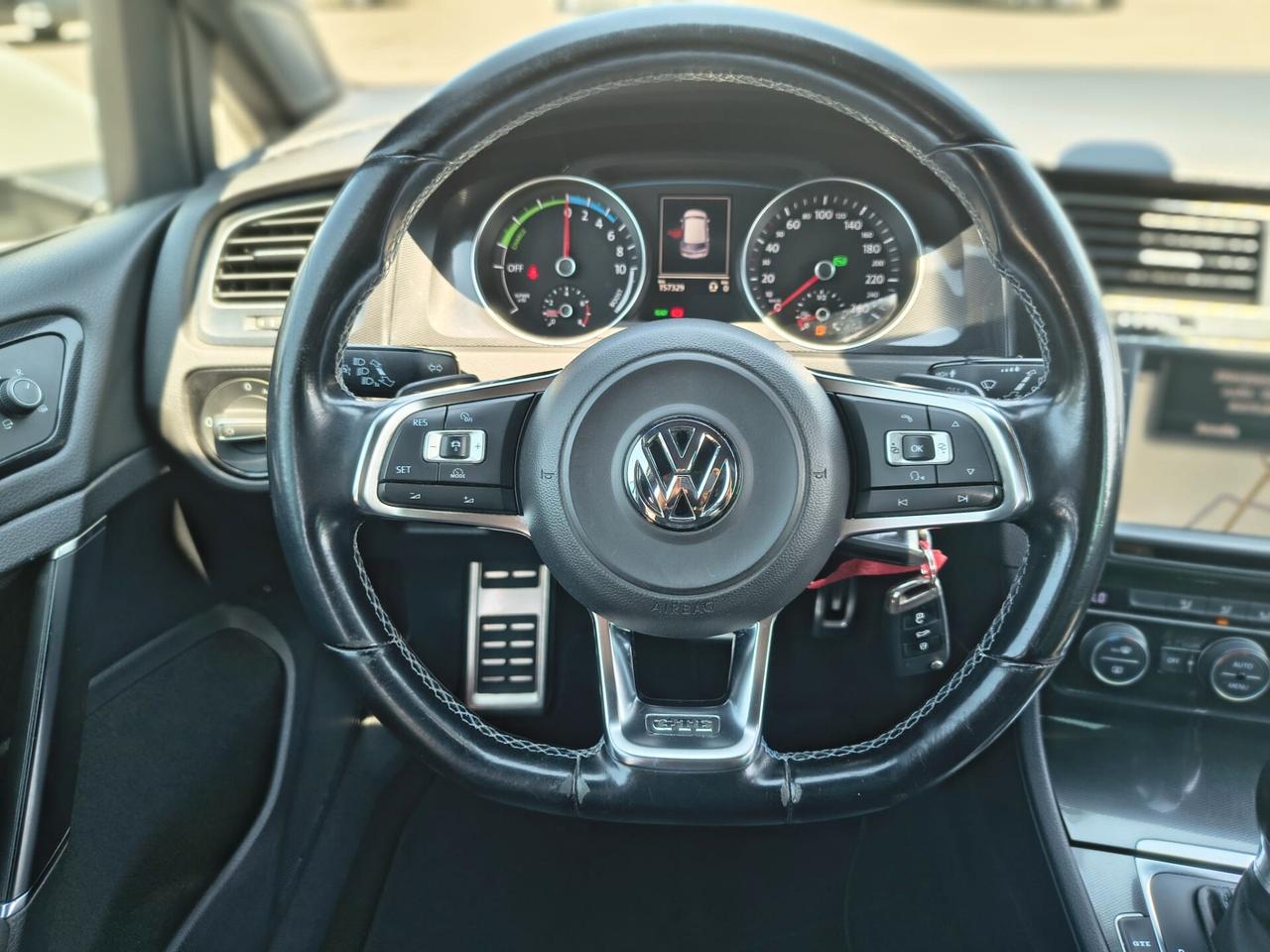VW GOLF GTE 1.4 Plug-in Hybrid 204CV