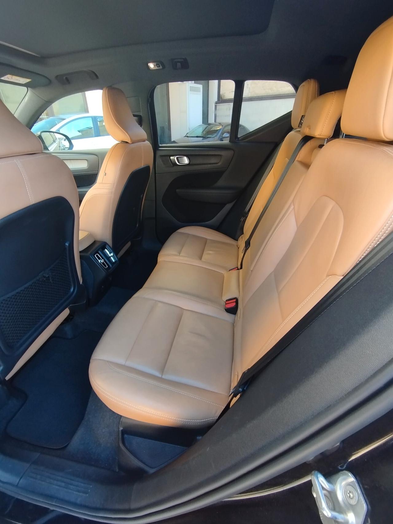 Volvo XC40 D3 AWD Geartronic Inscription