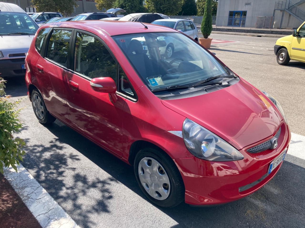 HONDA JAZZ BENZINA 5 PORTE (PROPRIETARIO UNICO)