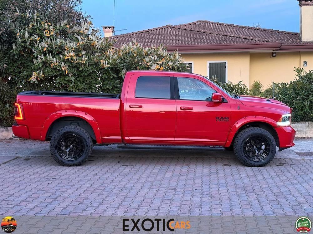 Dodge RAM 5.7 HEMI V8 Pickup