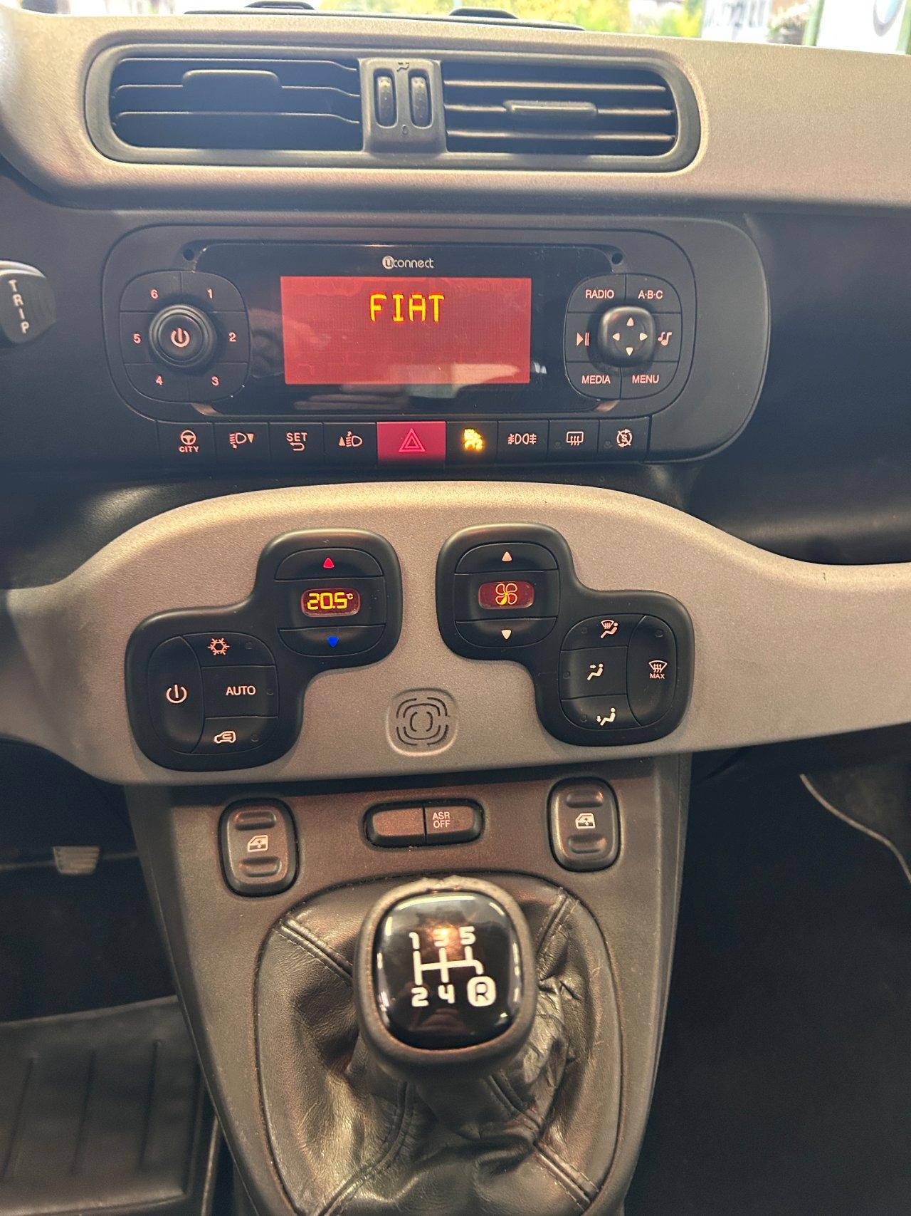 Fiat Panda City Cross Panda 1.2 City Cross s&s 69cv my19
