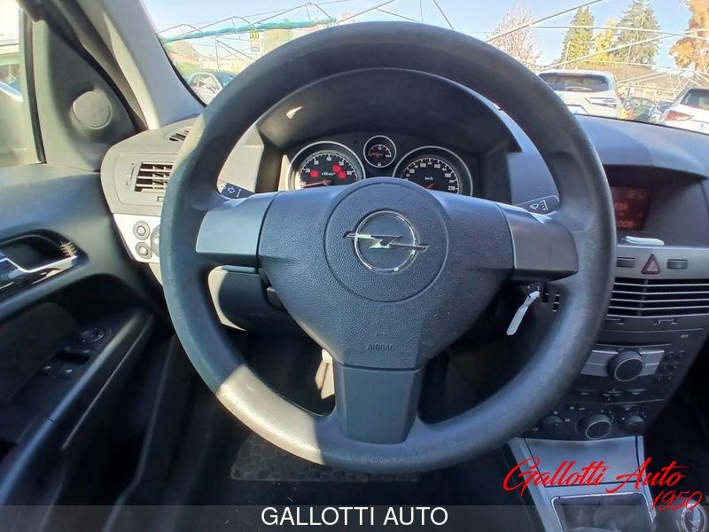 Opel Astra 1.6 105 CV BENZINA MANUALE