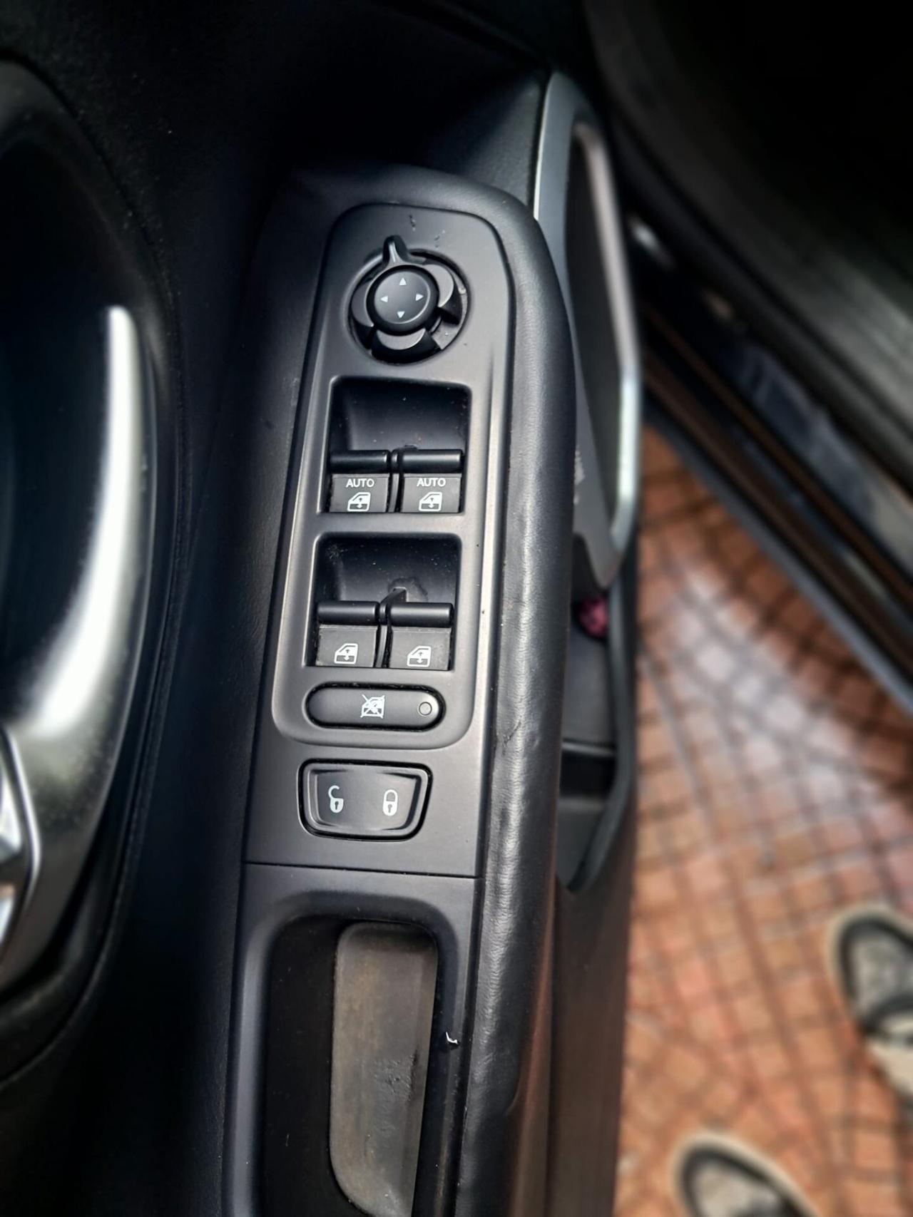 JEEP RENEGADE 1.6 MJT 120 CV-NAVY- Euro 11690