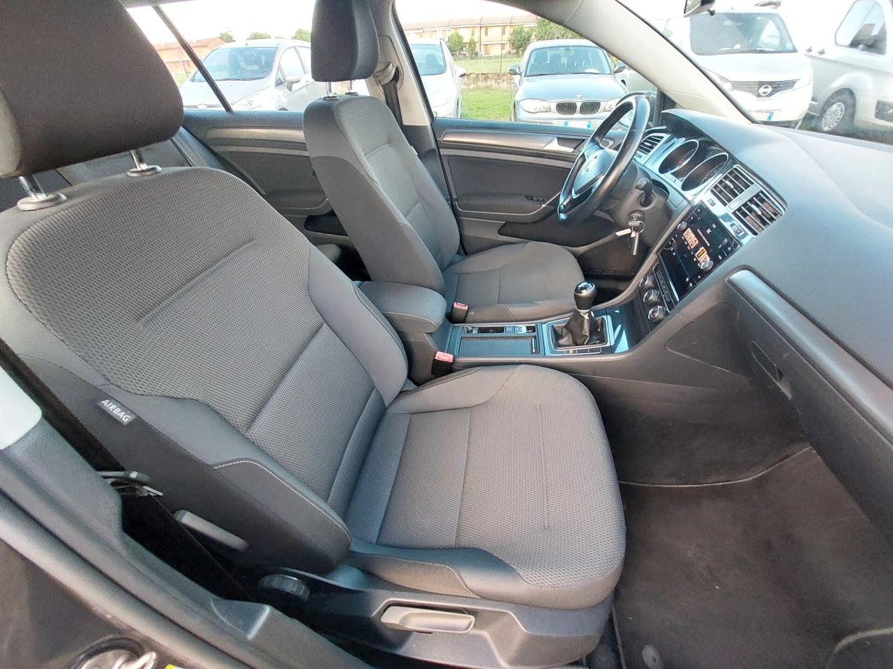 Volkswagen Golf Variant 1.6 TDI 115 CV DSG Business BlueMotion Tech.