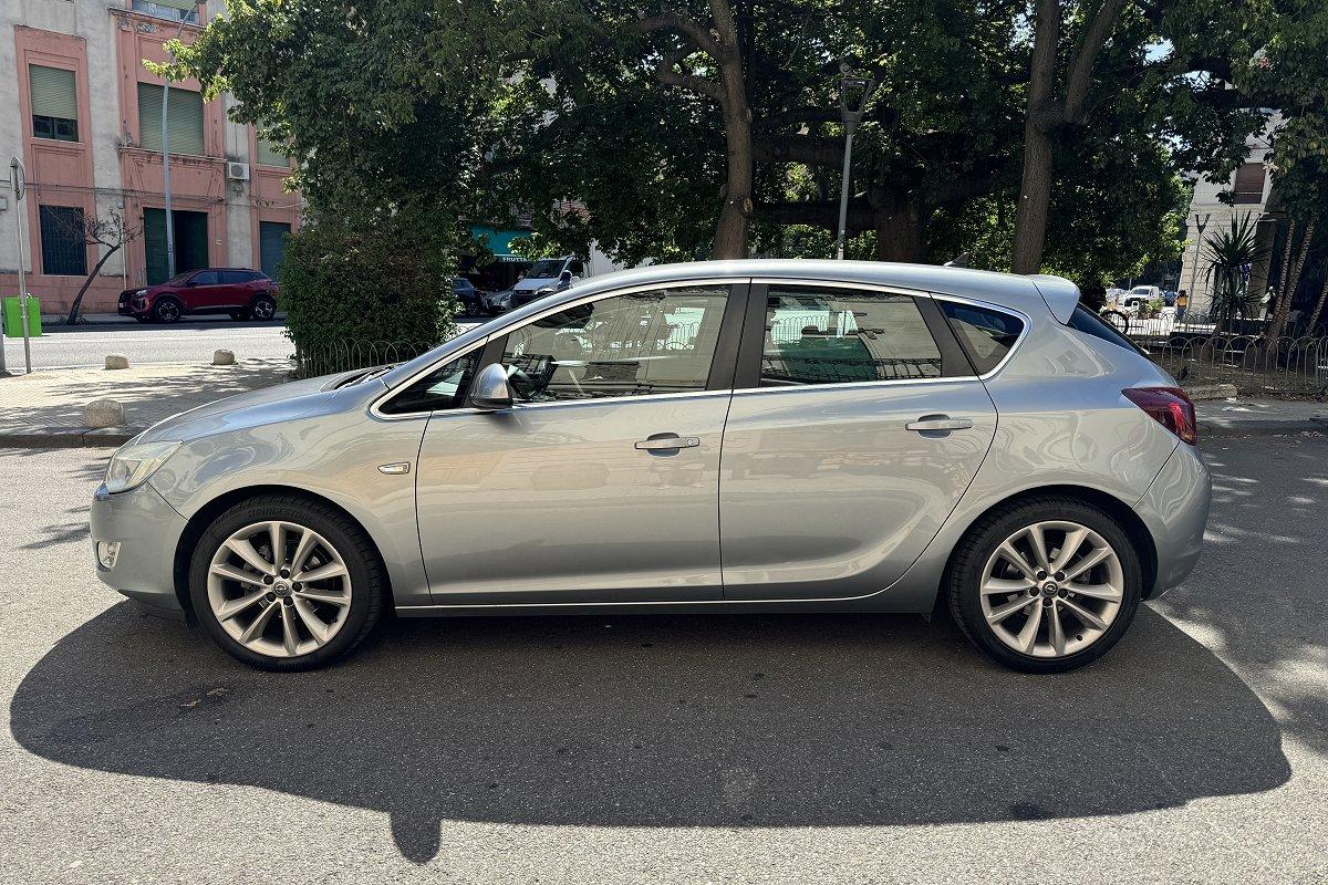 OPEL Astra 1.4 Turbo 140CV 5 porte Cosmo