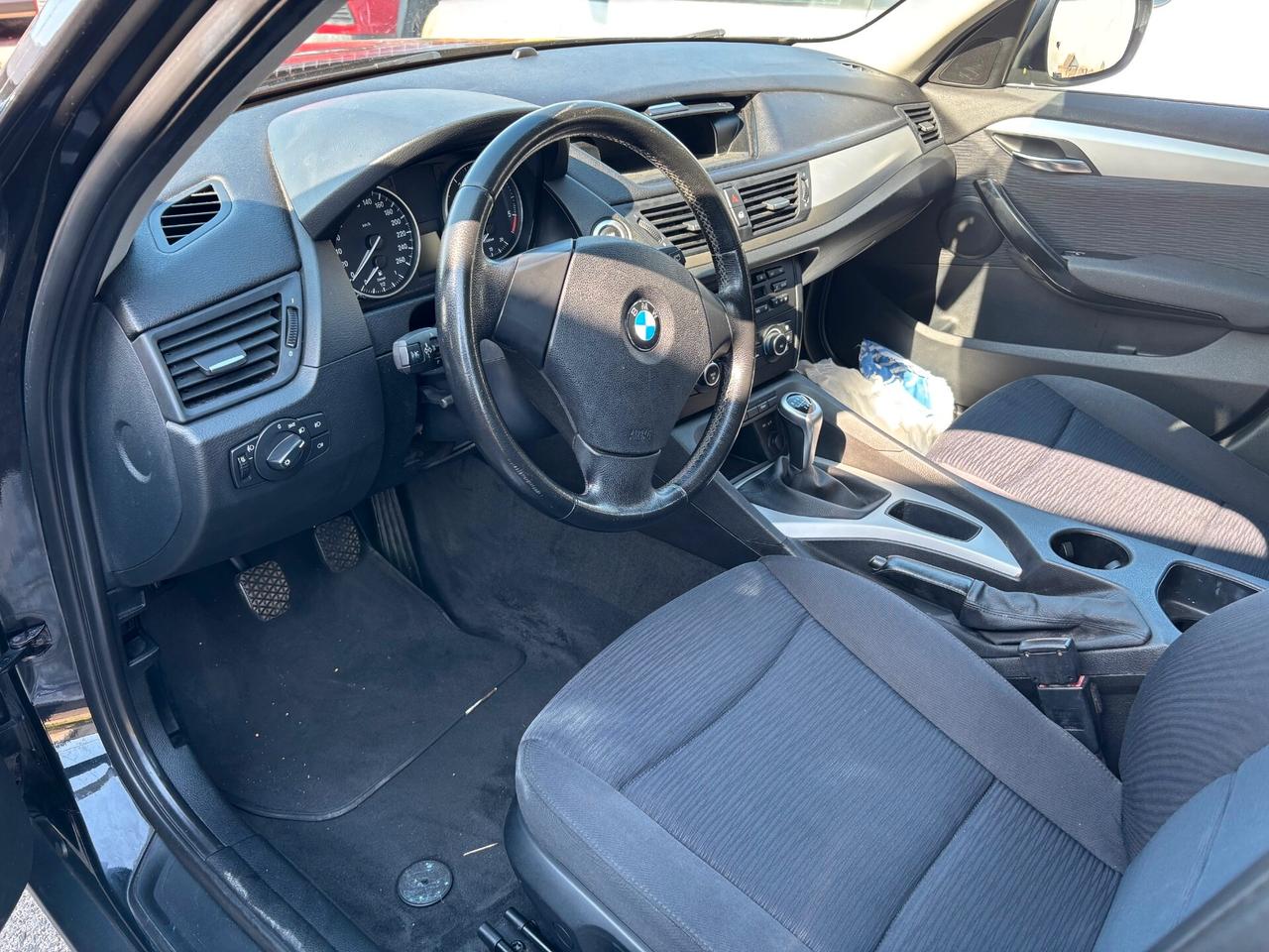 Bmw X1 sDrive18d Attiva TENUTA BENISSIMO 2 PROPRIETARI, CERCHIO 17, QUALSIASI PROVA!!!