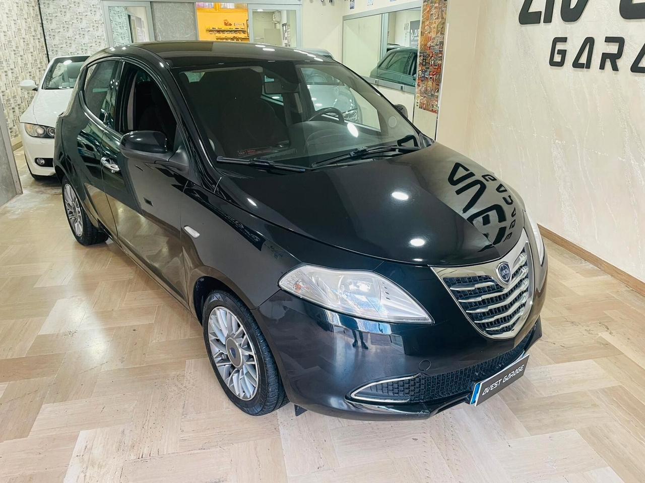 Lancia Ypsilon 1.3 MJT 16V 95 CV 5 porte S&S Gold