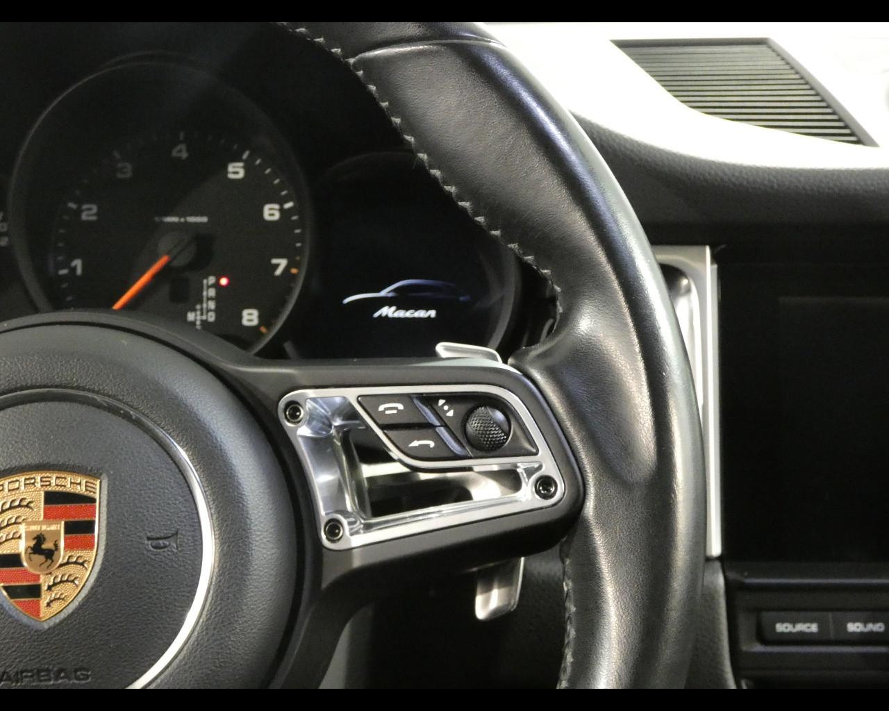 PORSCHE Macan - 2.0