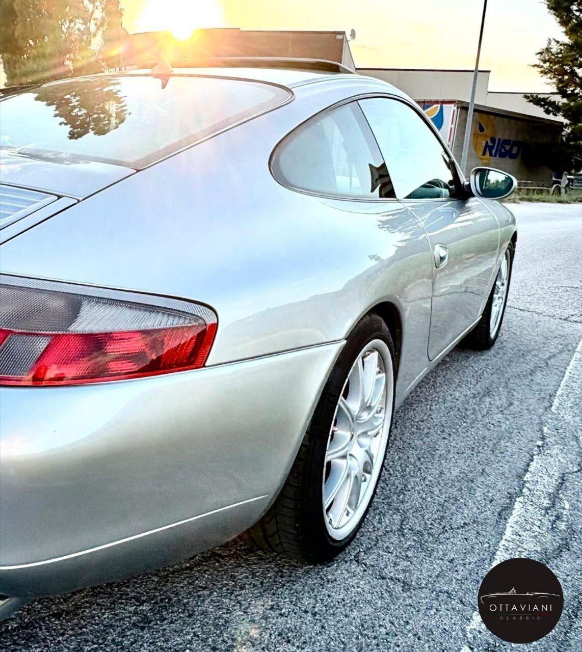 Porsche 996 Carrera 4 ASI CRS