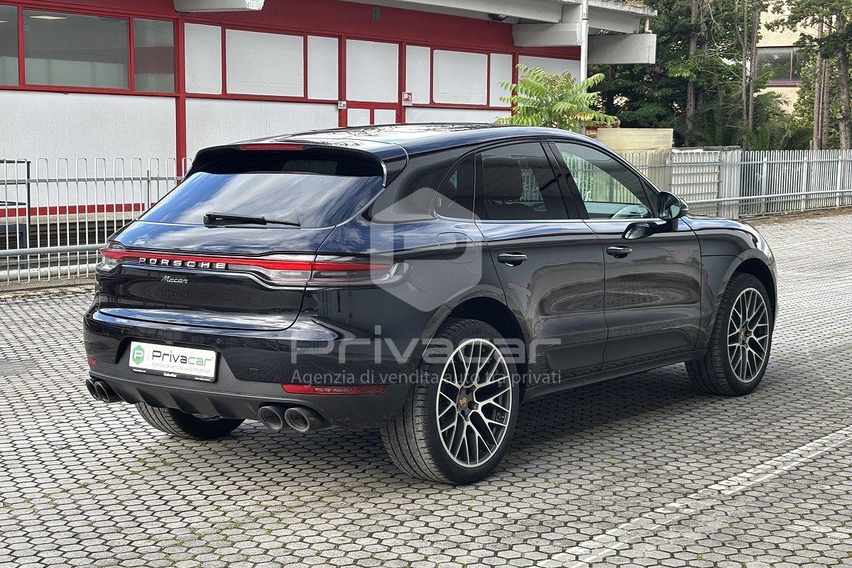 PORSCHE Macan 2.0
