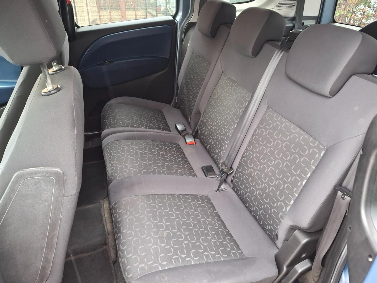 Fiat Doblo Doblò 1.6 MJT 16V Emotion 7 posti gancio traino