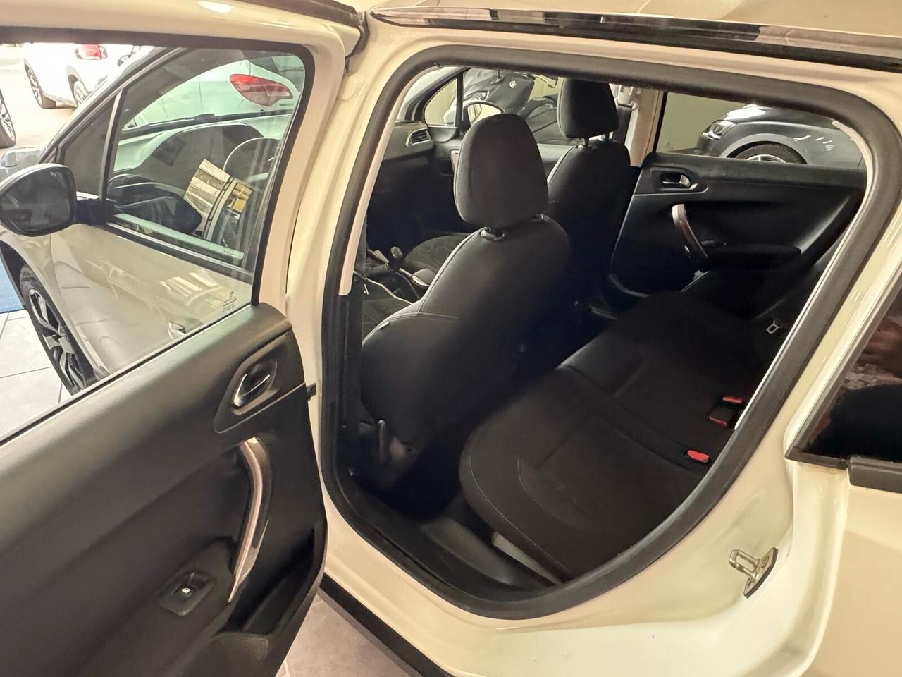 Peugeot 2008 PureTech 82 ETG5 S&S Allure