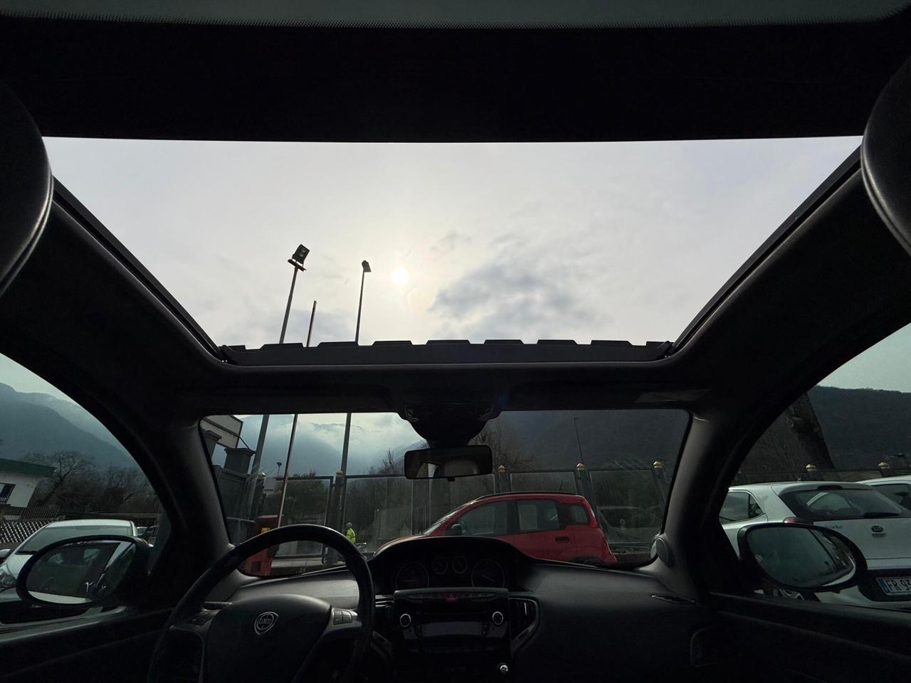 Lancia Ypsilon 1.2 69 CV S&S Platinum