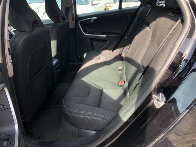 VOLVO V60 D3 Business