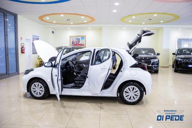 TOYOTA Yaris 1.5 Hybrid 5 porte Active