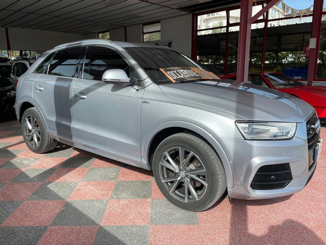Audi Q3 2.0 TDI 120 CV S -Line Edition