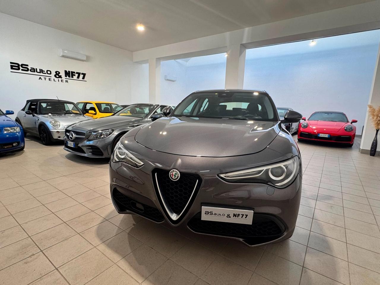Alfa Romeo Stelvio 2.2 Turbodiesel 190 CV AT8 Q4 Business