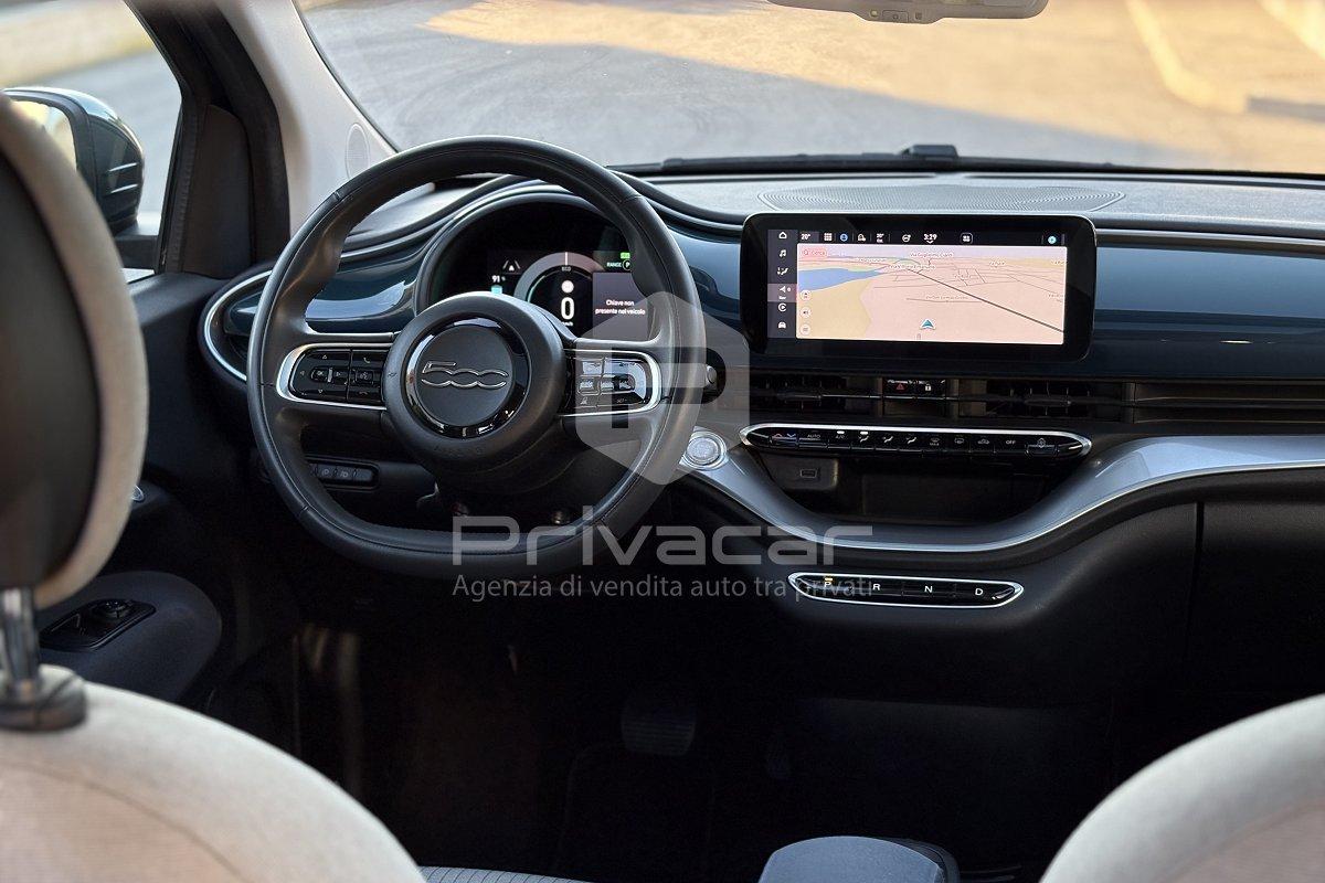 FIAT 500e Berlina 42 kWh Icon
