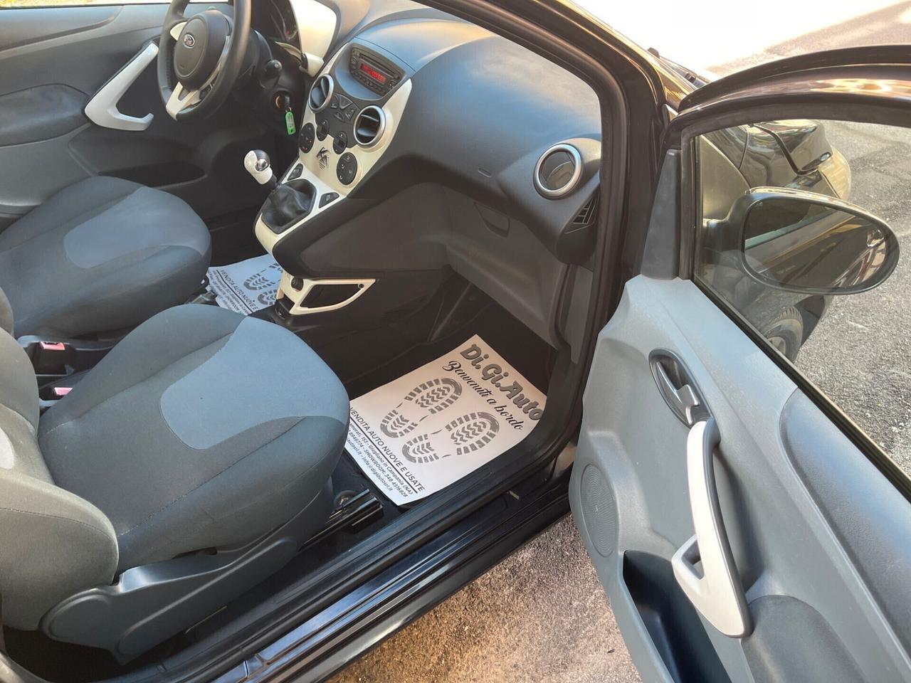 Ford Ka 1.2 8V 69CV Titanium