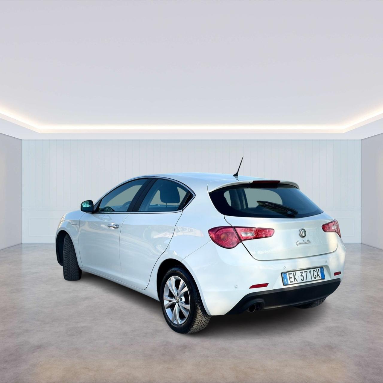 Alfa Romeo Giulietta 1.6 JTDm-2 105 CV Exclusive