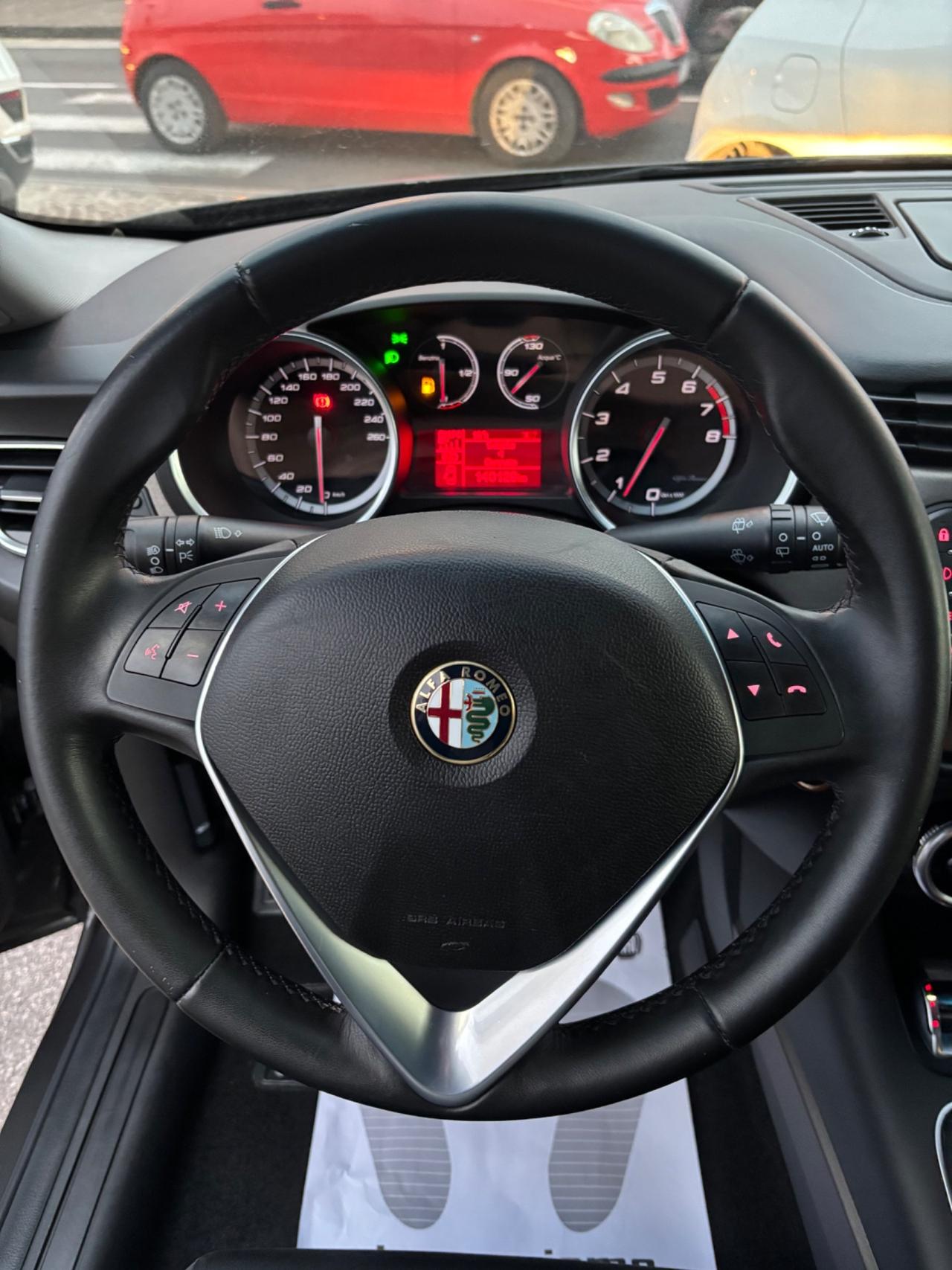 Alfa Romeo Giulietta 1.4 Turbo MultiAir TCT Distinctive