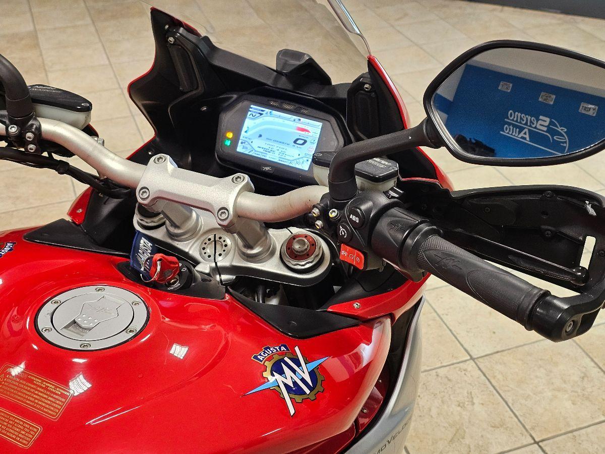 MV AGUSTA TURISMO VELOCE LUSSO CON VALIGE+ACCESSORI