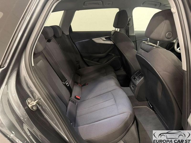 Audi A4 A4 Avant 35 2.0 tdi mhev S Line edition 163cv s-tronic