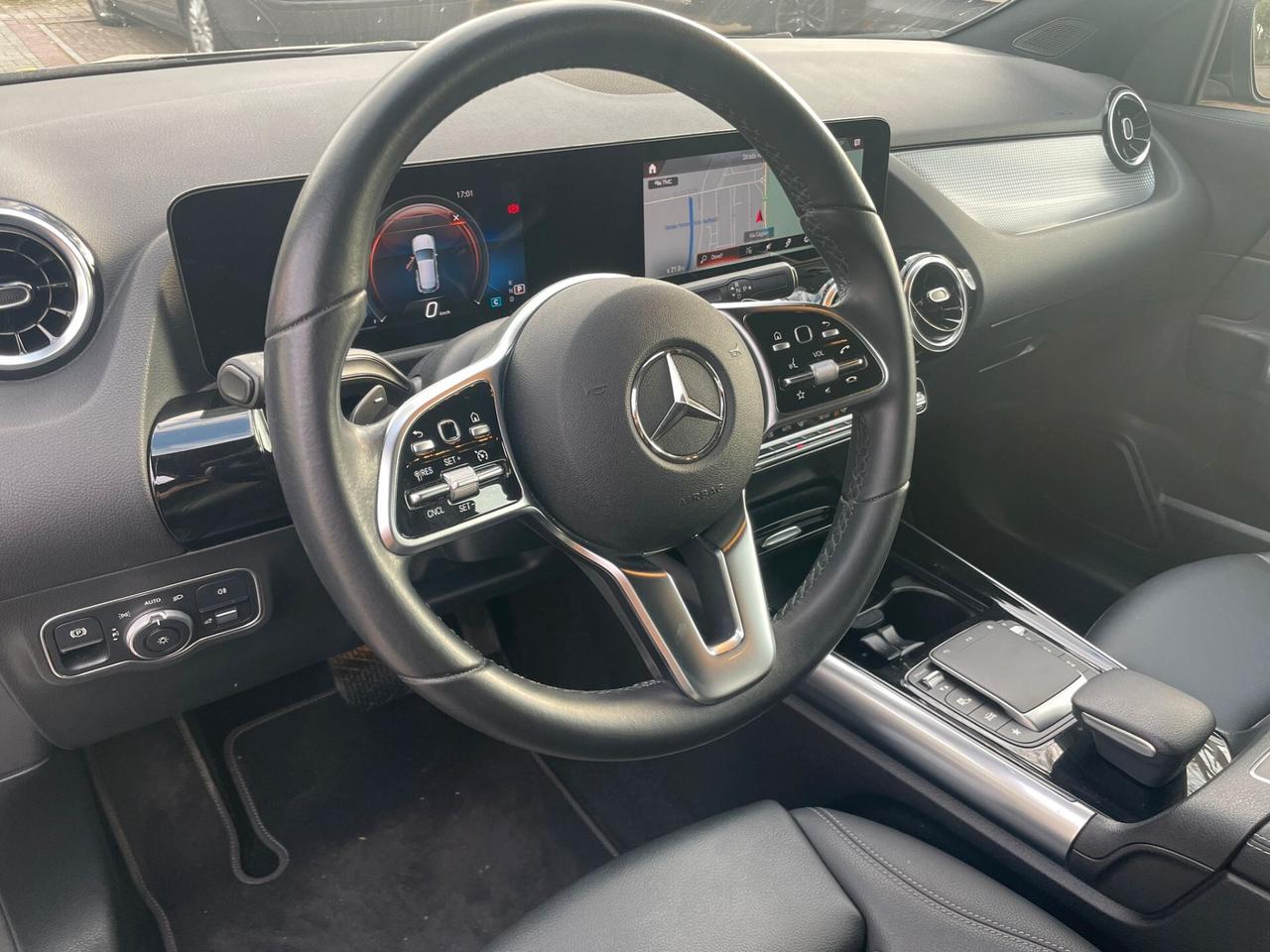 Mercedes-benz GLA 180 Automatic Sport Plus