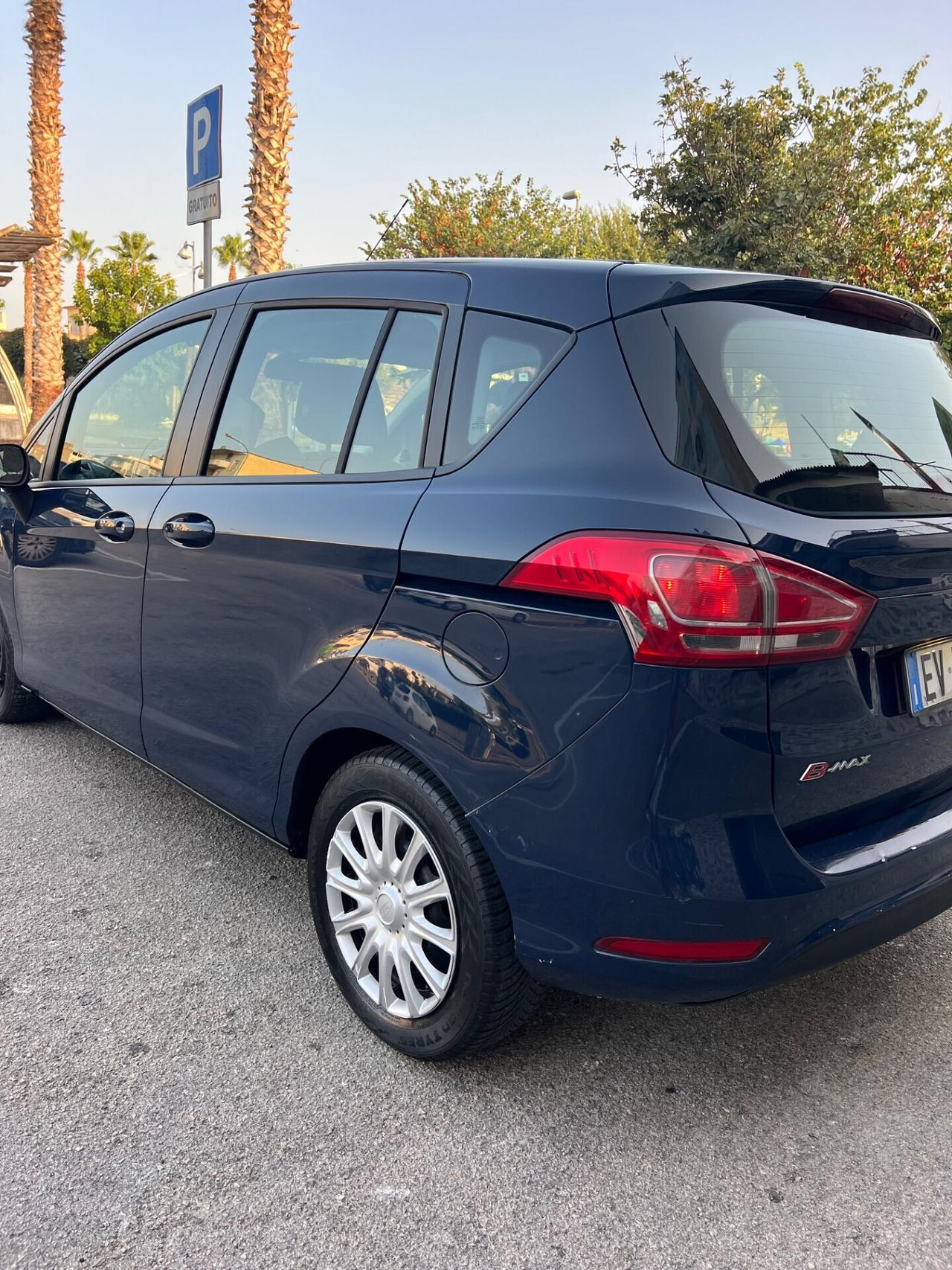Ford B-Max 1.5 TDCi 75 CV Titanium