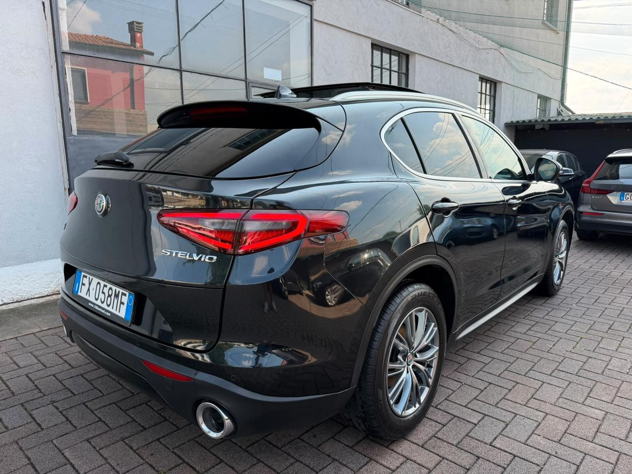 Alfa Romeo Stelvio 2.2 Turbodiesel 210 CV AT8 Q4 Executive