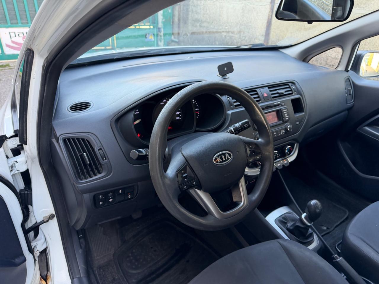 Kia Rio 1.1 CRDi WGT 5p. LX