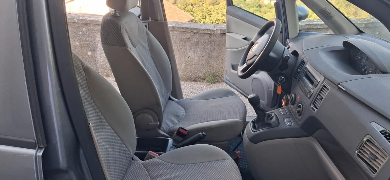 Fiat Idea 1.3 Multijet 16V Active