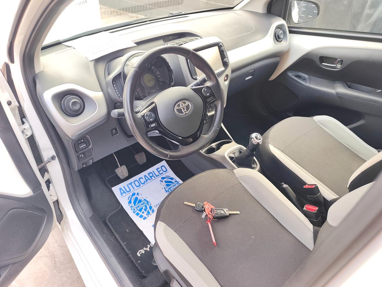 Toyota Aygo 1.0 BENZINA KM 83000 x-play