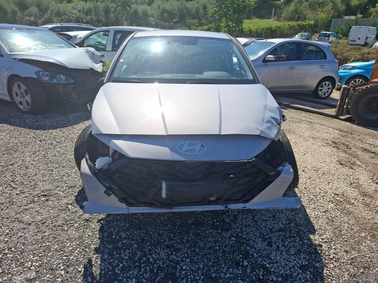 HYUNDAI I20 GDI 2024 IBRIDA INCIDENTATA